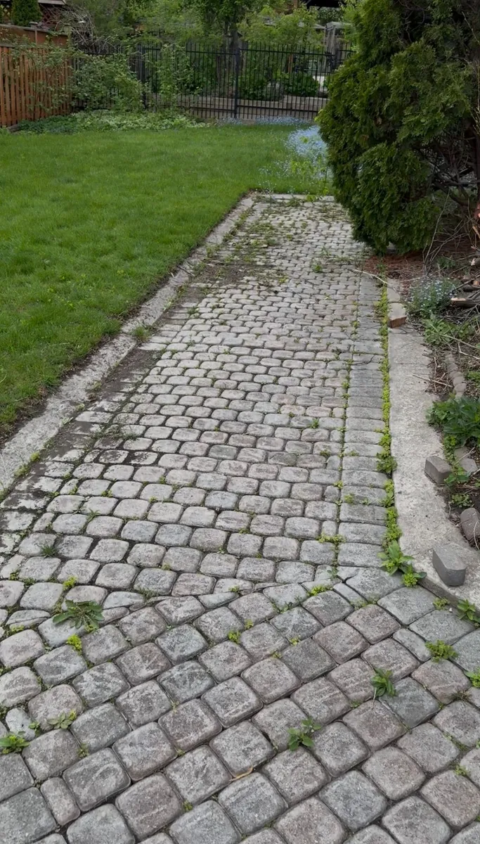 Landscaping and hardscaping project by World Gate Landscaping in the GTA