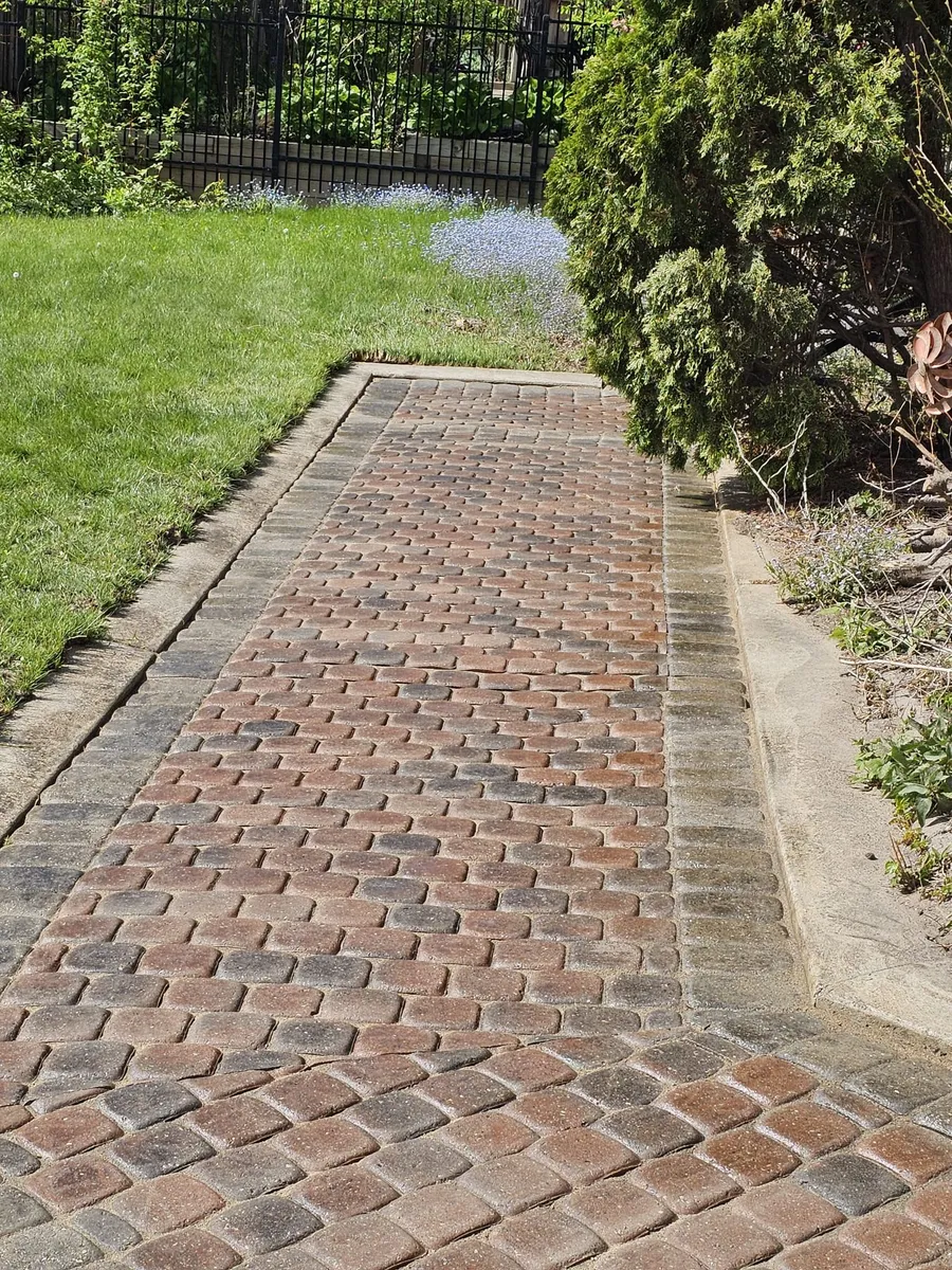 Landscaping and hardscaping project by World Gate Landscaping in the GTA